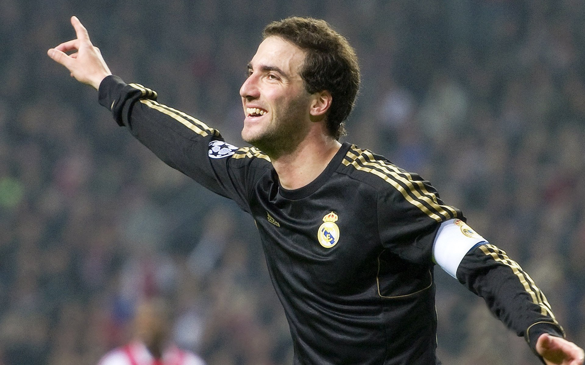 爱体育娱乐入口-F1车迷必看：2025赛季最受期待的比赛，f1 2025